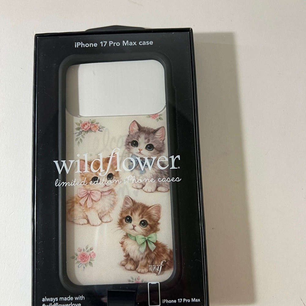 Wildflower iPhone 17 Pro Max Case Vintage Kittens Off White NIP